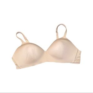 Cacique 46C Lightly Lined T-Shirt No Wire Nude Bra